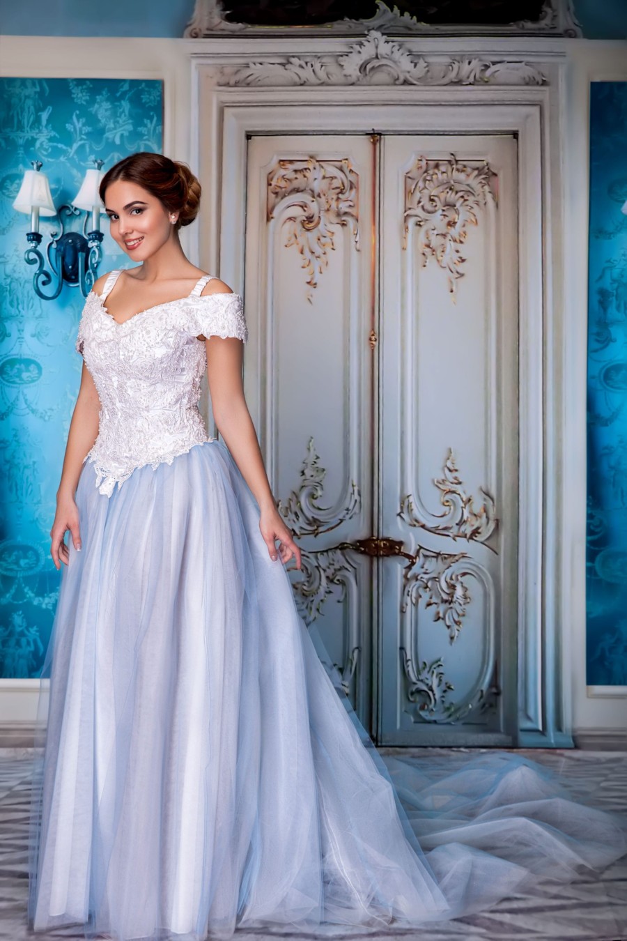 

Свадебное платье Ginza Collection 44(M) Белый-голубой