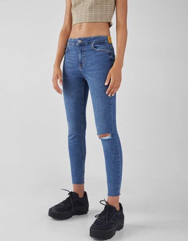 

Джинсы skinny Bershka 5219/211 - 40р.