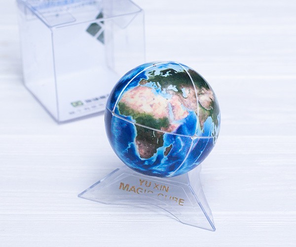 

Головоломка Yuxin Earth puzzle (планета Земля) 2х2
