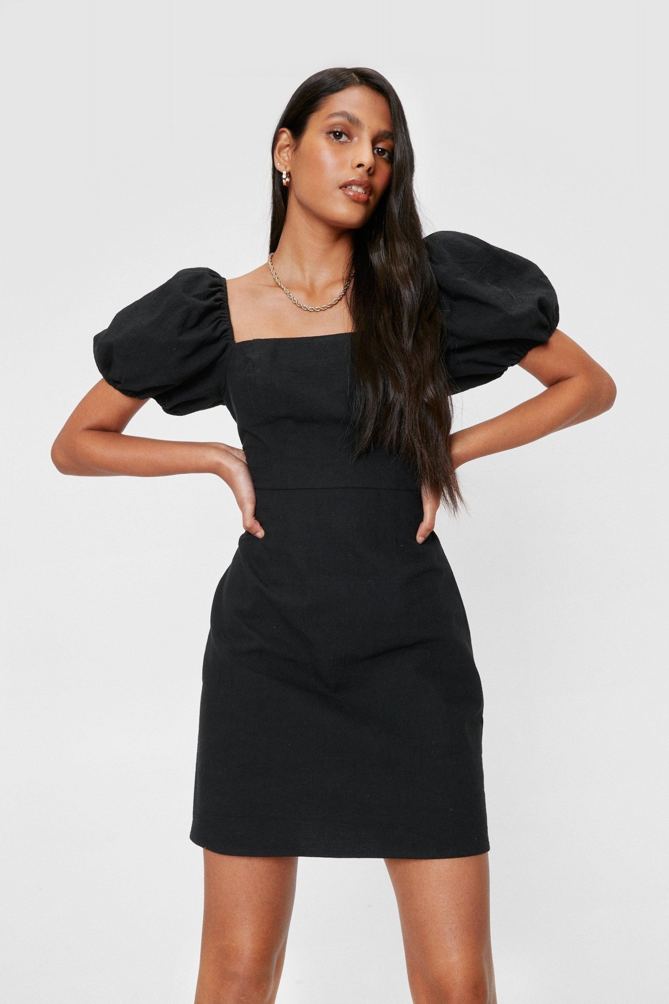 

Платье Nasty gal 36 черный 8520123003420