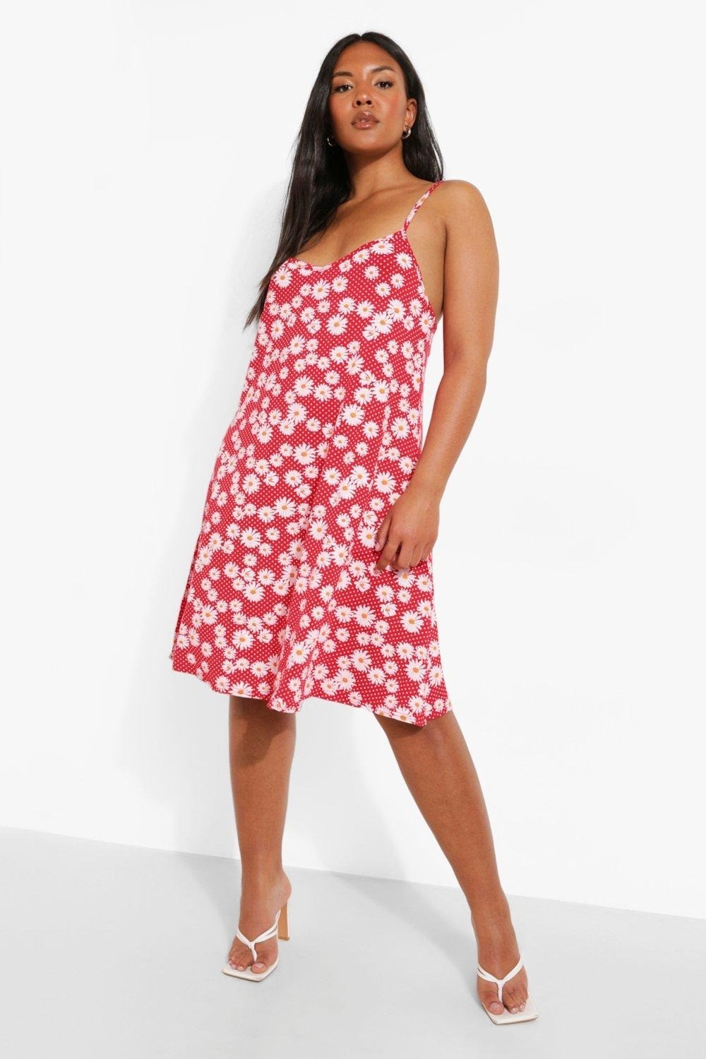 

Платье Boohoo 48 красный 8520123003198