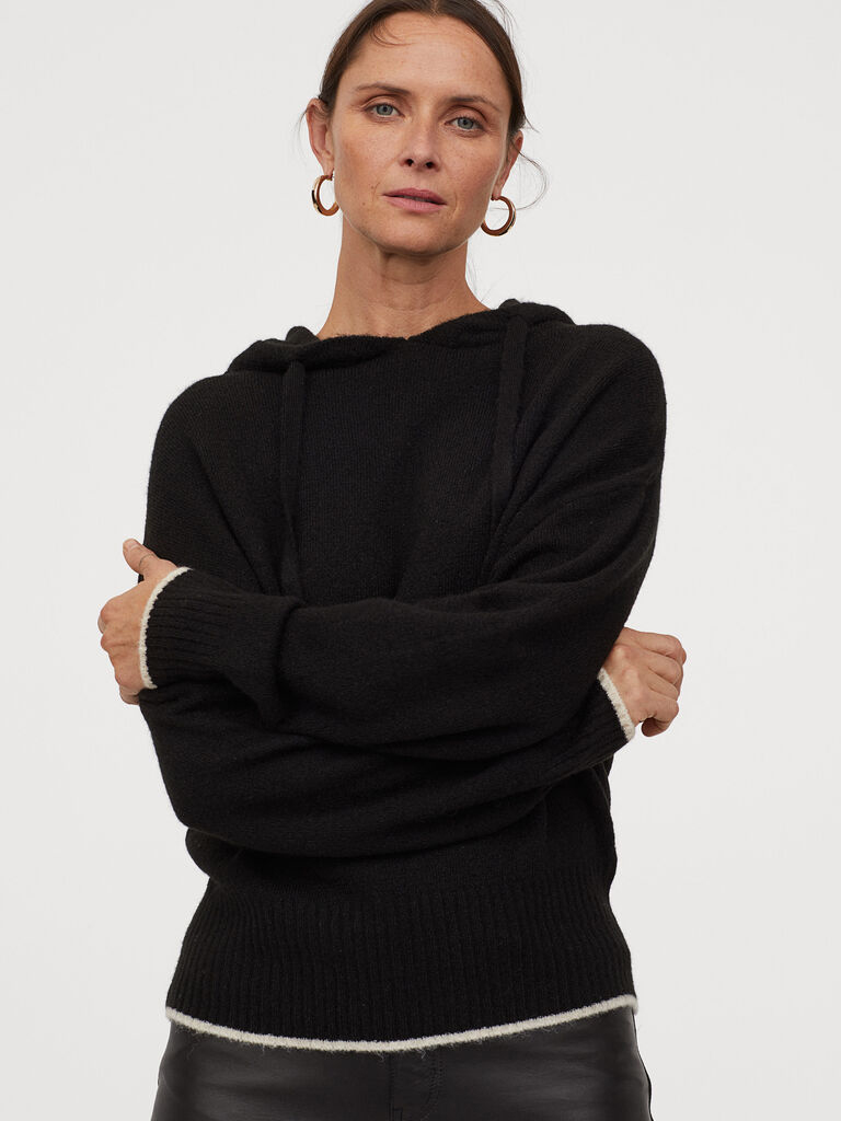 

Худи H&M 060811913  Черное с белым, Худи H&M 060811913 XS Черное с белым