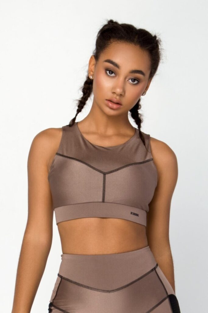 

Спортивный топ Designed for Fitness Nebula Umber, Спортивный топ Designed for Fitness Nebula Umber L