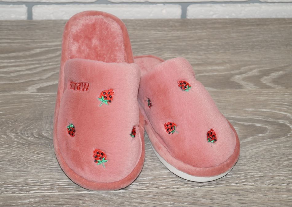 

Комнатные тапочки Artshoes Д65-3 34 (21,5 см) розовые