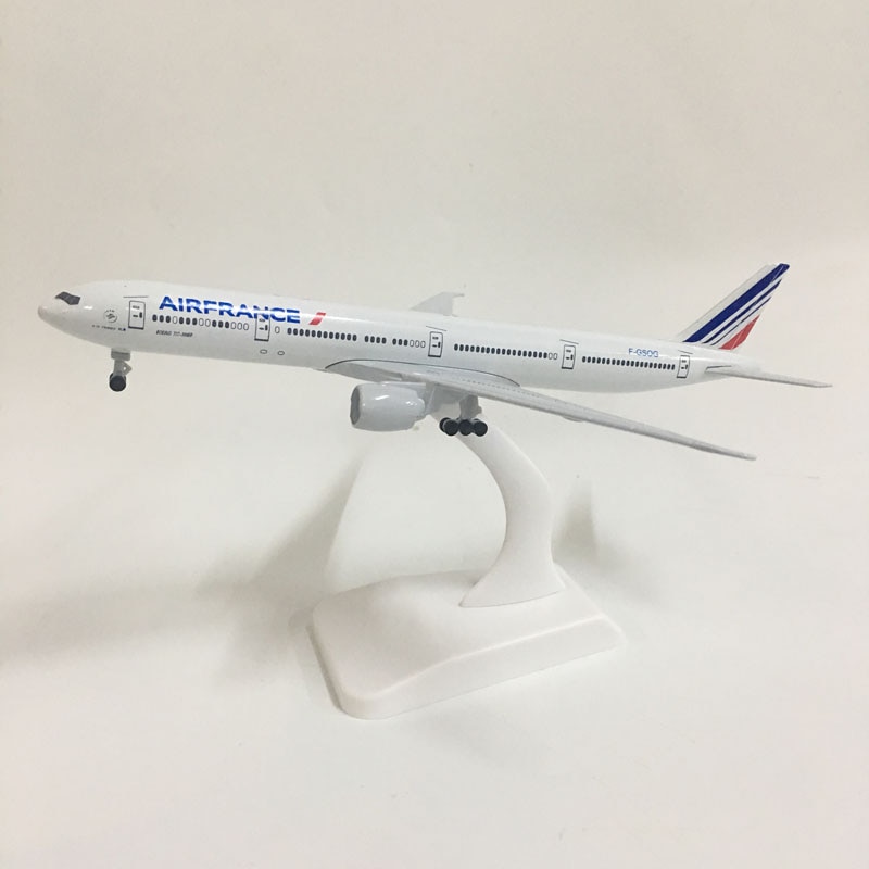 

Модель пасажирський літак Boeing 777 Air France 20см