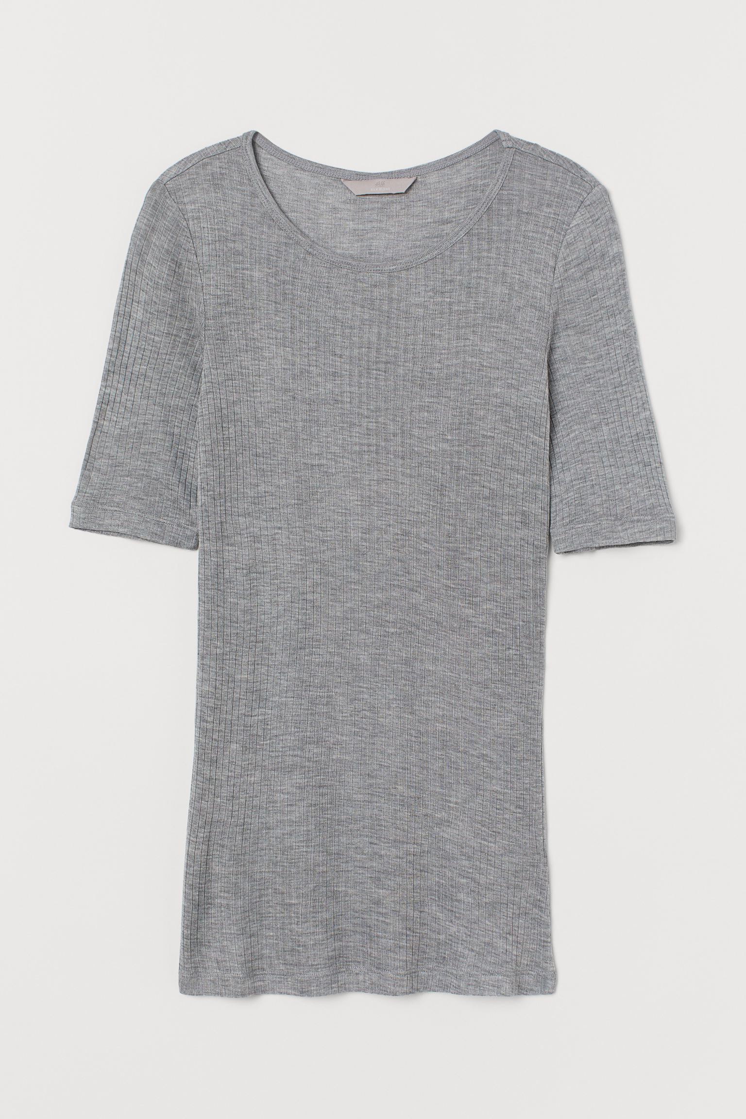 

Футболка H&M  серый меланж 1712774543, Футболка H&M S серый меланж 1712774543
