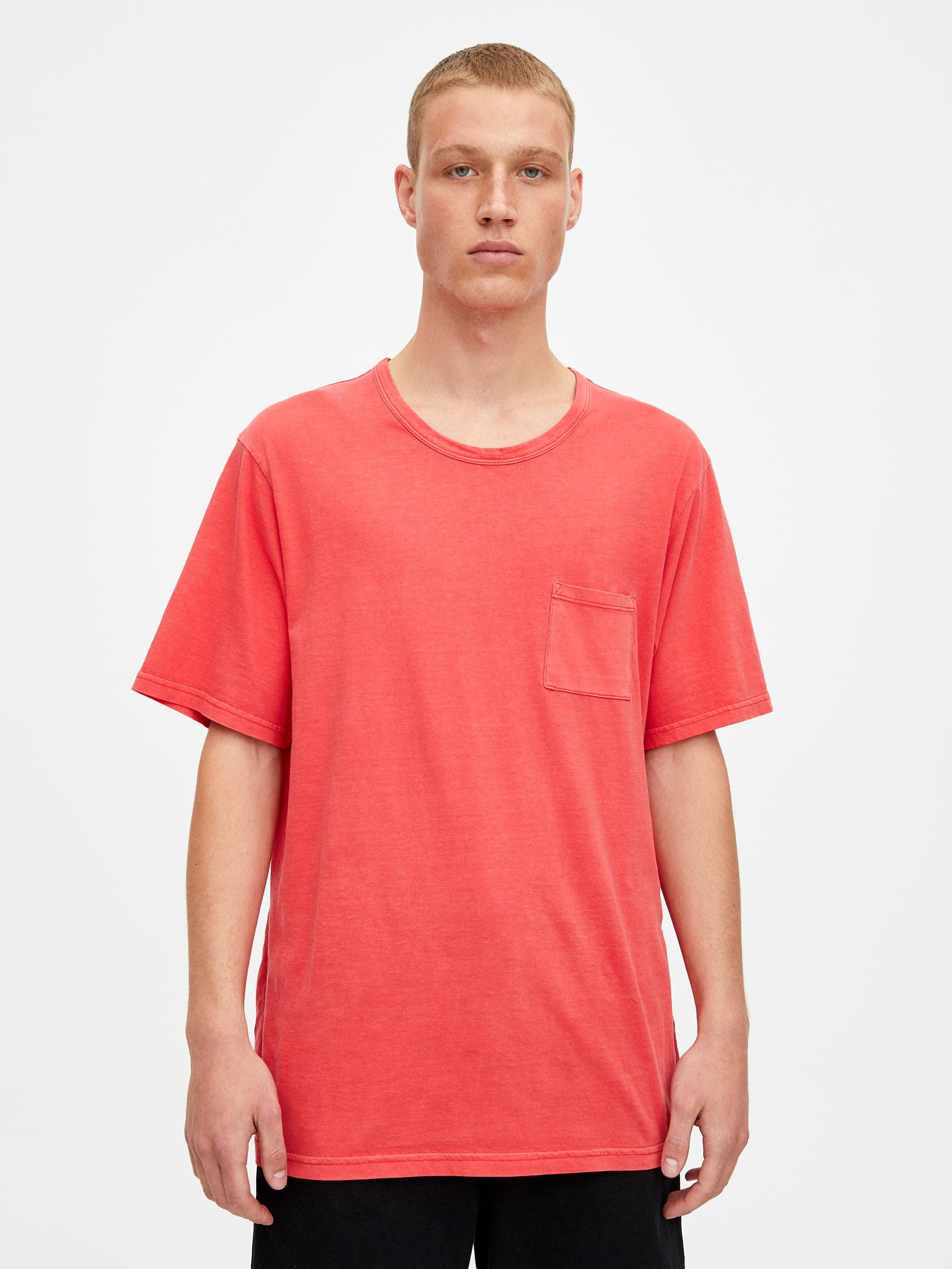

Футболка Pull & Bear XAZ260391OXMQ  Светло-красная, Футболка Pull & Bear XAZ260391OXMQ 2XL Светло-красная
