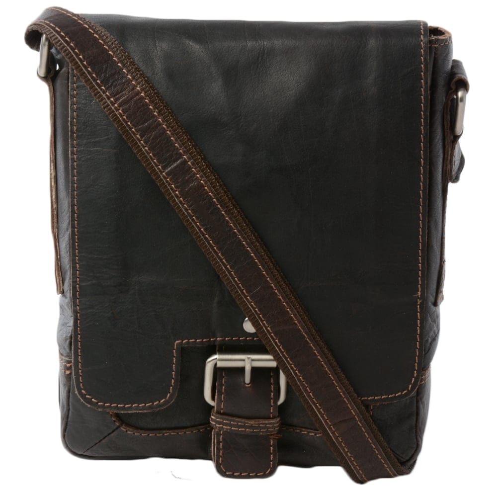 

Мужская кожаная сумка через плечо Ashwood 8341 Brown