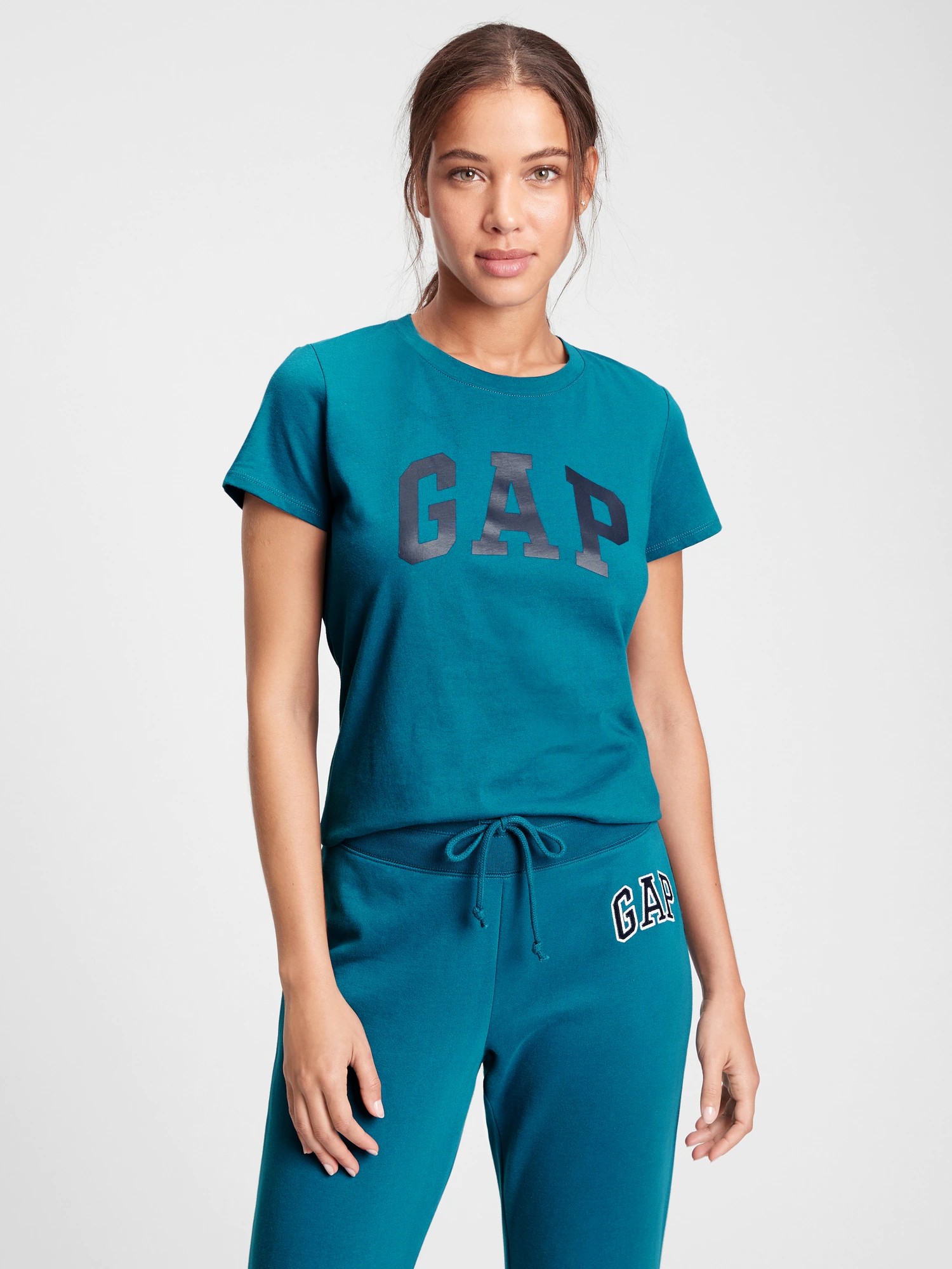

Женская летняя футболка GAP 1159758670 (Синий, L)