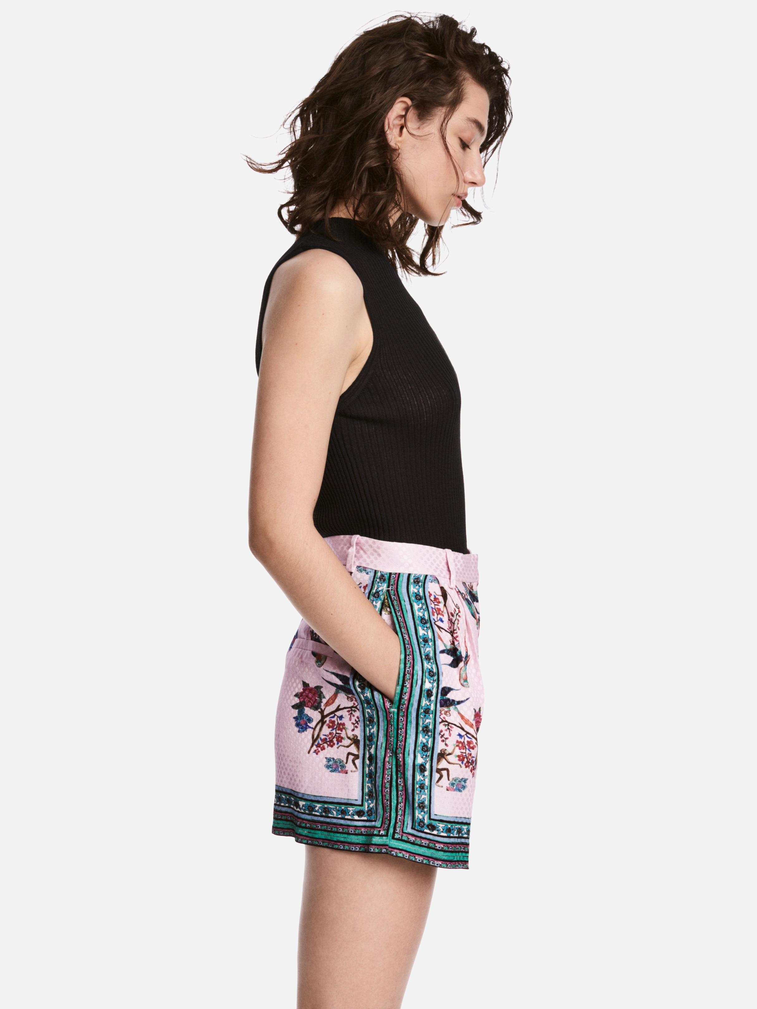 

Топ H&M XAZ083887PBRM  Черный, Топ H&M XAZ083887PBRM 44 Черный