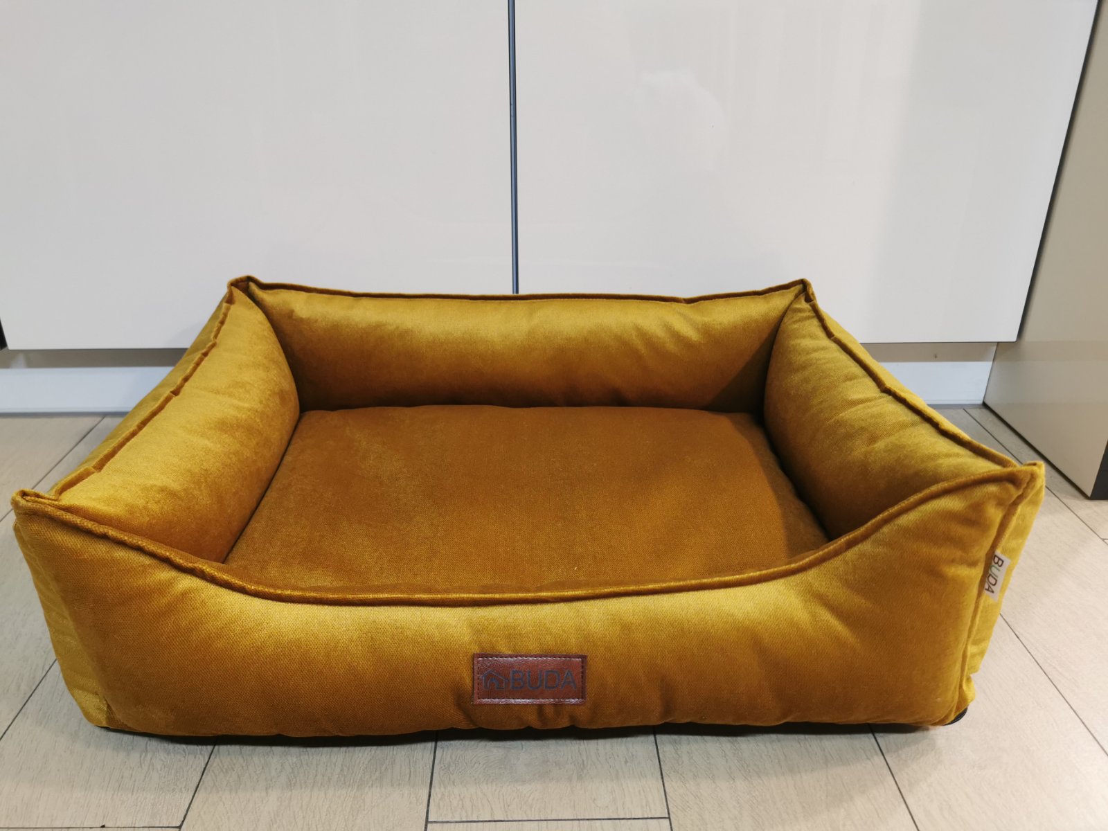

Лежак для собак BUDA Style Gold M 70 х 50 х 22 см