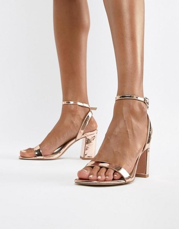 

Женские босоножки Asos 37 золотистый