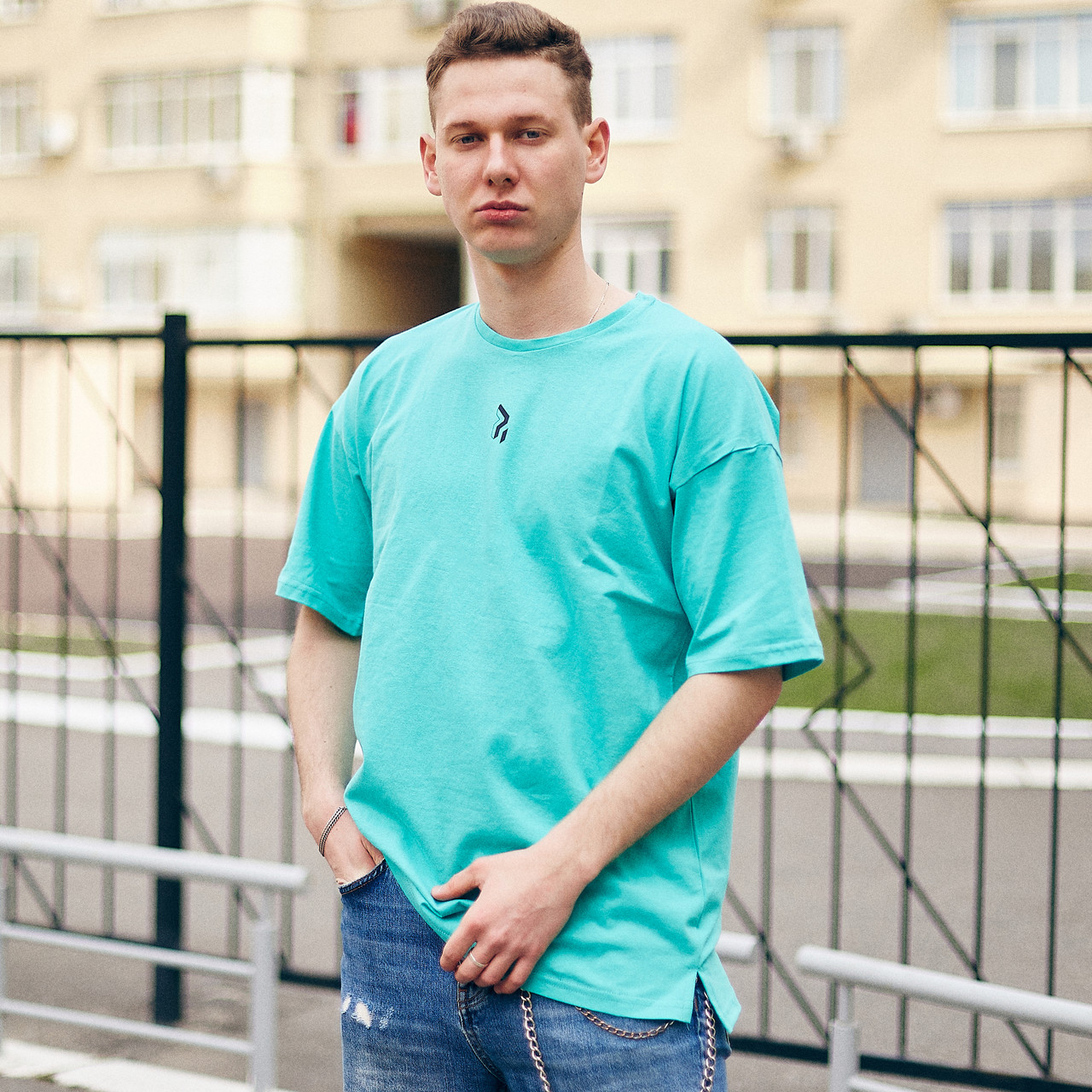 

Футболка оверсайз Over Drive Lindra бирюзовая, Футболка оверсайз Over Drive Lindra бирюзовая XS