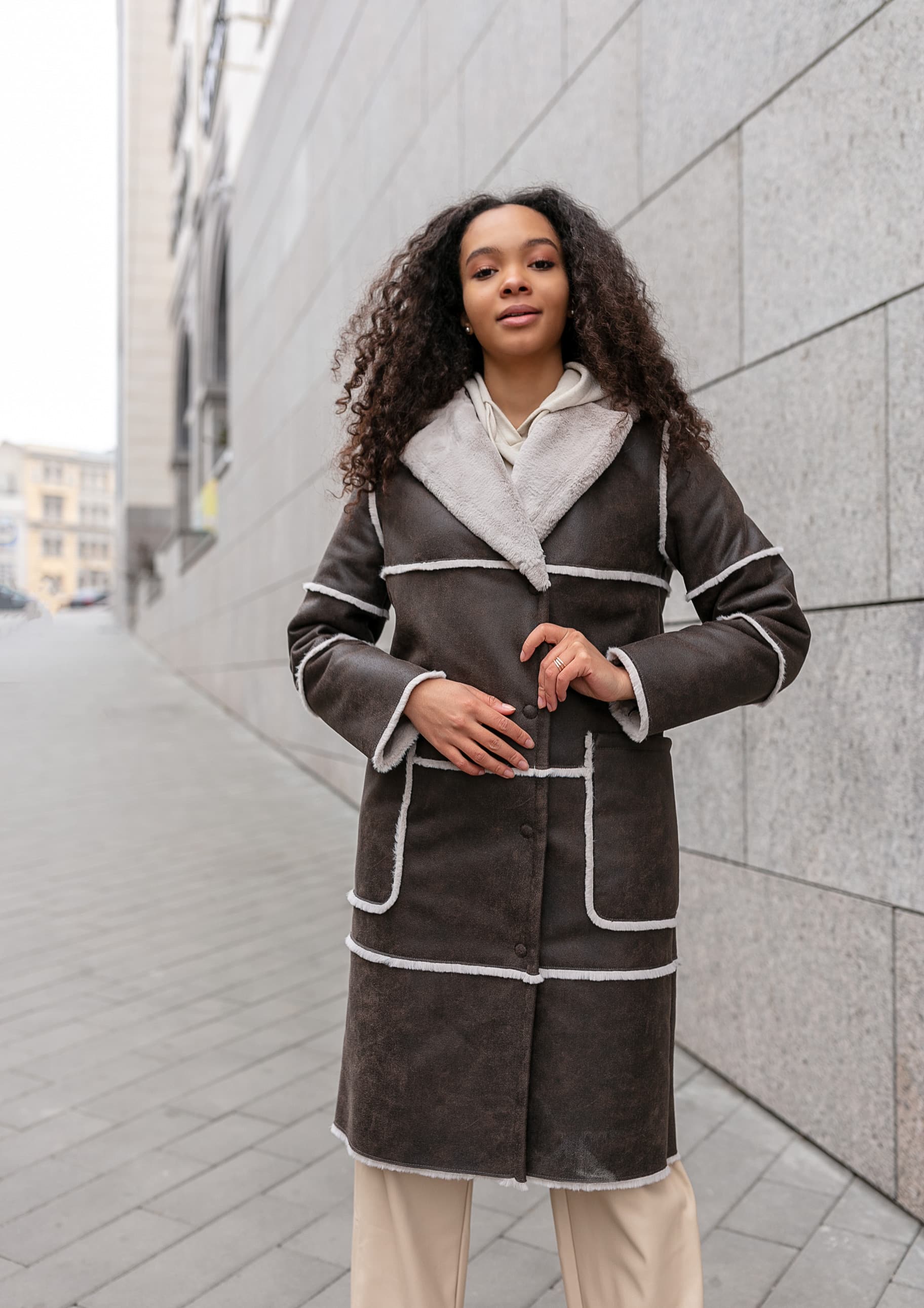 

Дубленка из экомеха Samange 1234M-D  Молоко/Шоколад, Дубленка из экомеха Samange 1234M-D 52 Молоко/Шоколад