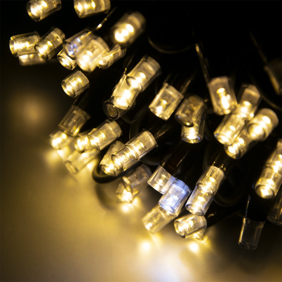 

Новорічна гірлянда декоративна вулична Xmas LED 100L 3.3B 10м Теплий білий (VS7004862)