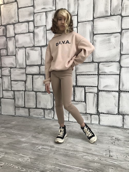 

Леггинсы Sofia Shelest Дайвинг L00886 140 см Бежевый