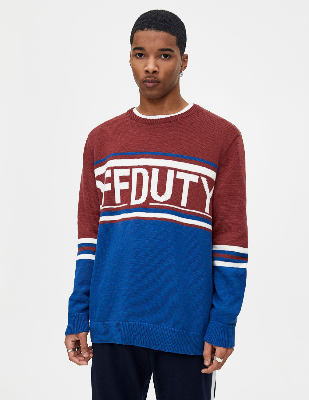 

Свитер PULL & BEAR М0117730 (5558/511/606) цвет бордовый-синий, Свитер PULL & BEAR М0117730 (5558/511/606) цвет бордовый-синий S