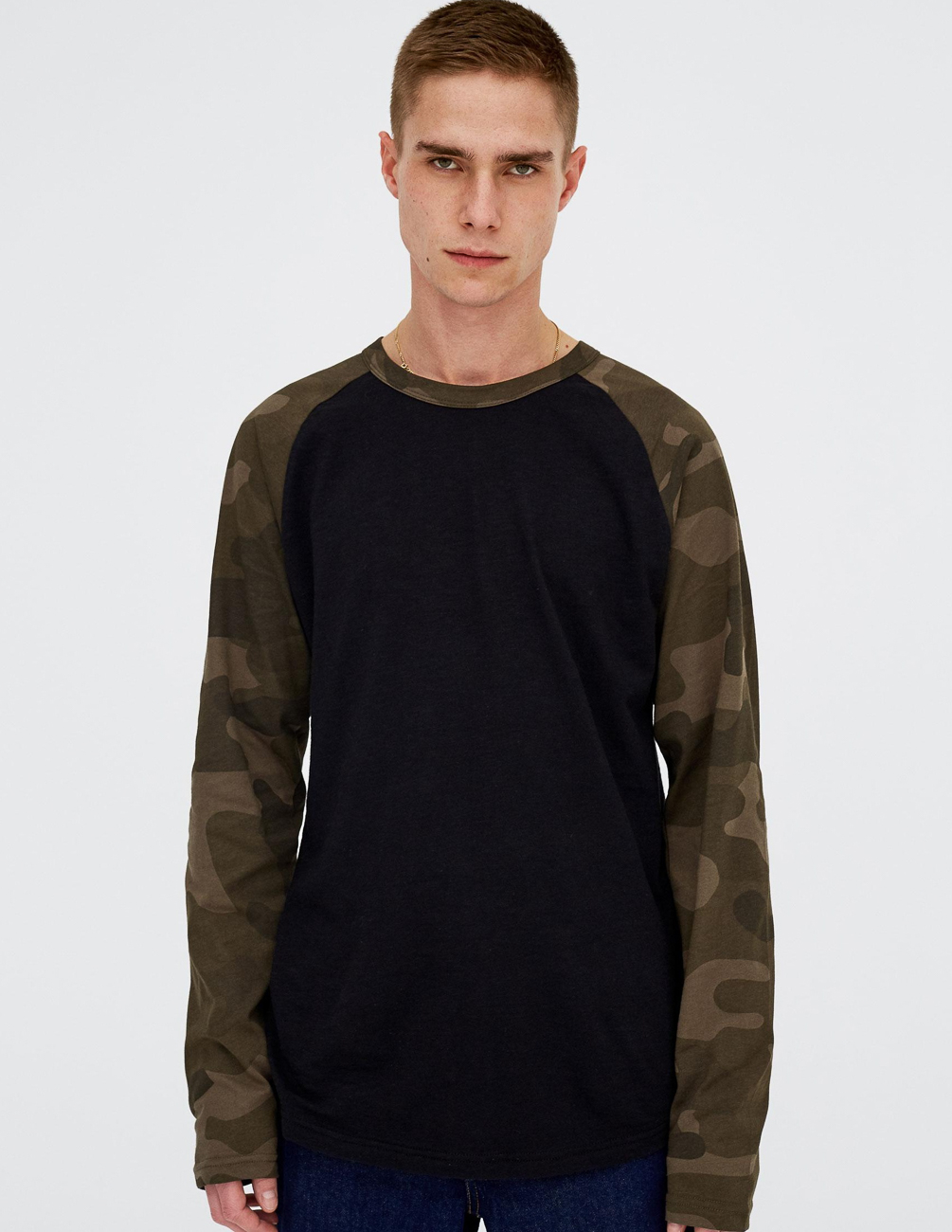 

Футболка д/р PULL & BEAR М0117971 (9235/575/800) цвет черный, Футболка д/р PULL & BEAR М0117971 (9235/575/800) цвет черный XL