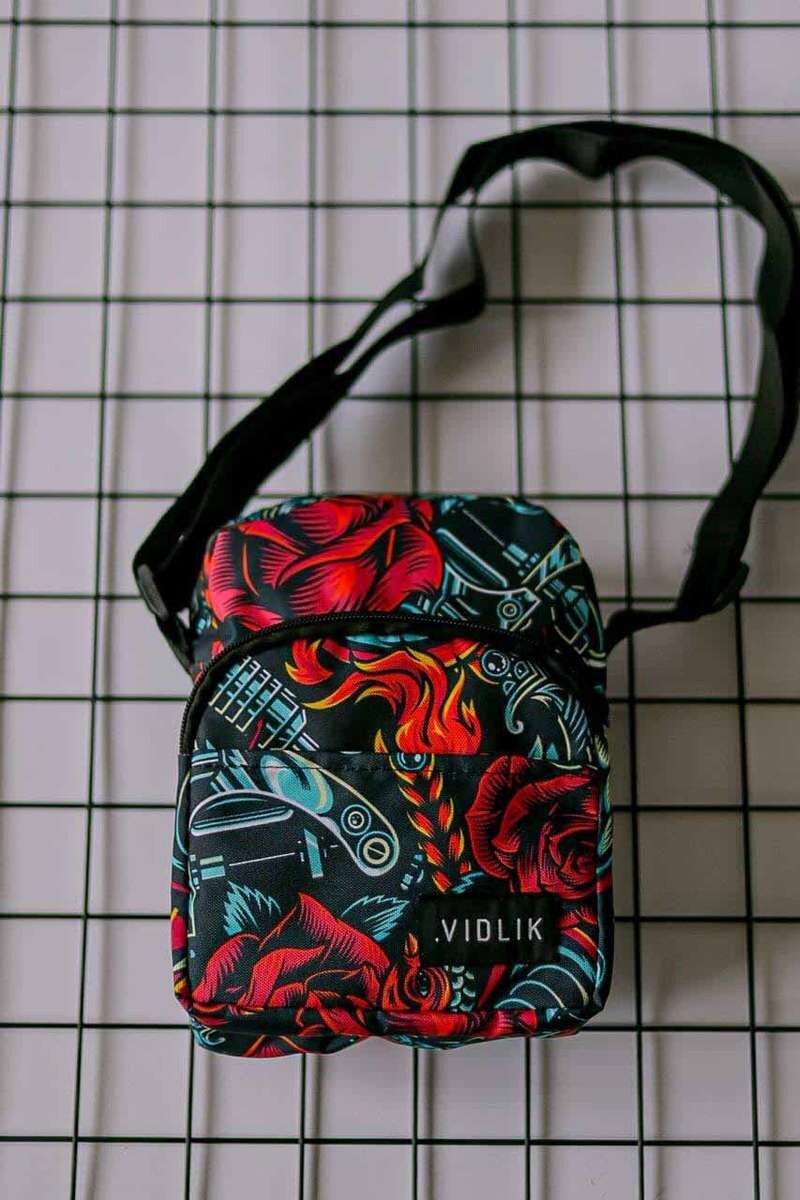 

Месенджер VDLK Fiery Heart Черный
