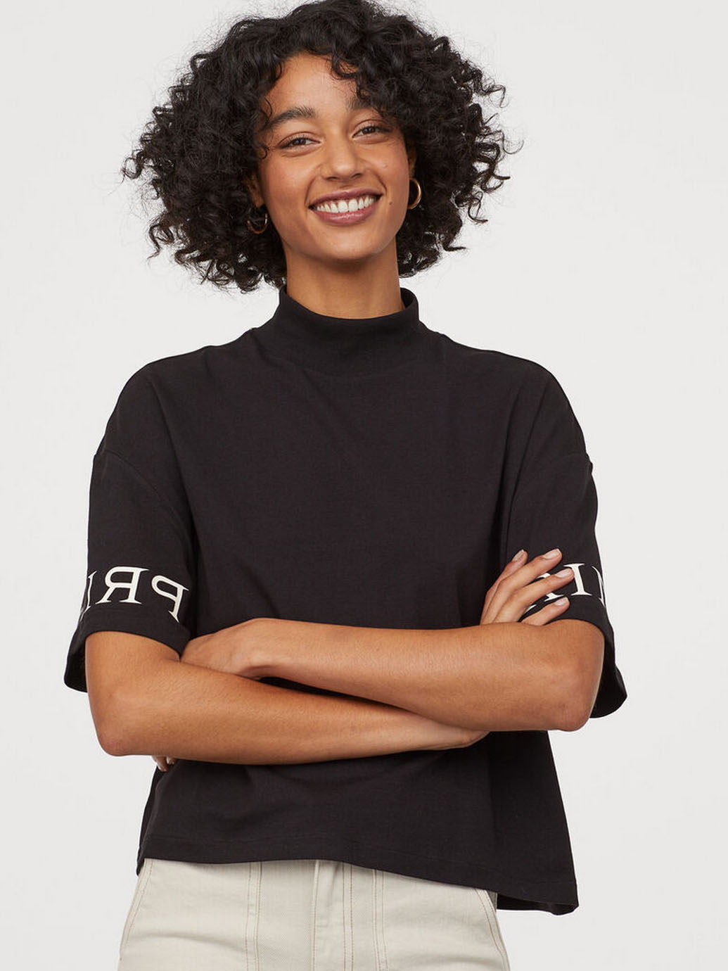 

Футболка H&M 0763475-0  Черная (СА2000001565438, Футболка H&M 0763475-0 S Черная (СА2000001565438)