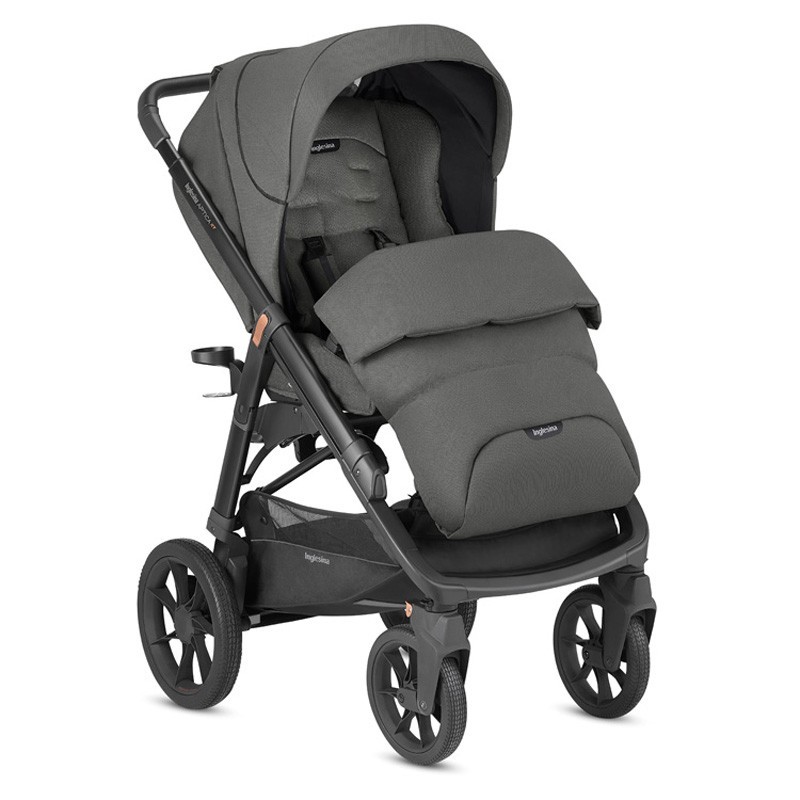 

Детская прогулочная коляска Inglesina Aptica XT Charcoal Grey