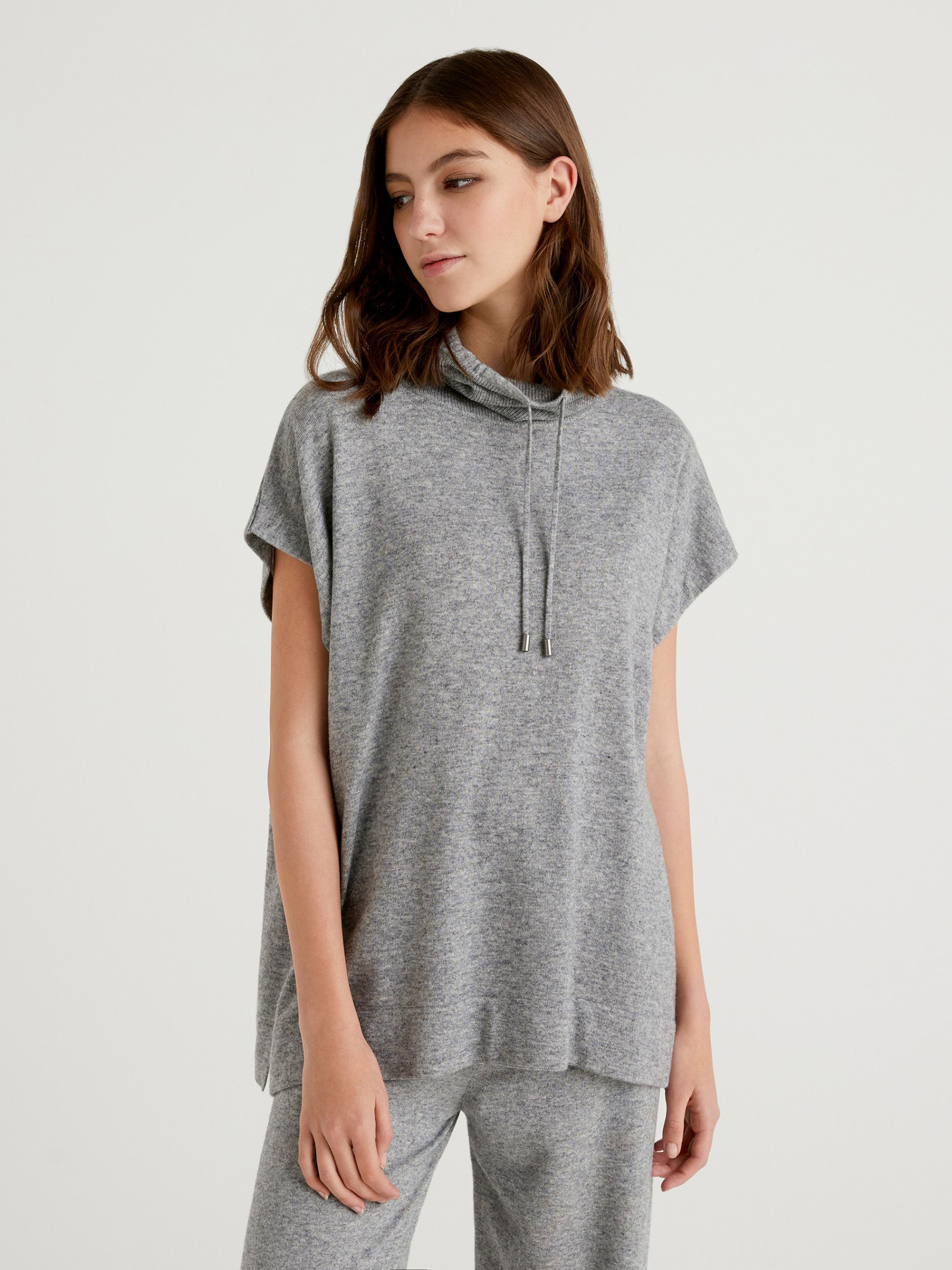 

Жилет United Colors of Benetton 1035D200A-82P, Жилет United Colors of Benetton 1035D200A-82P L