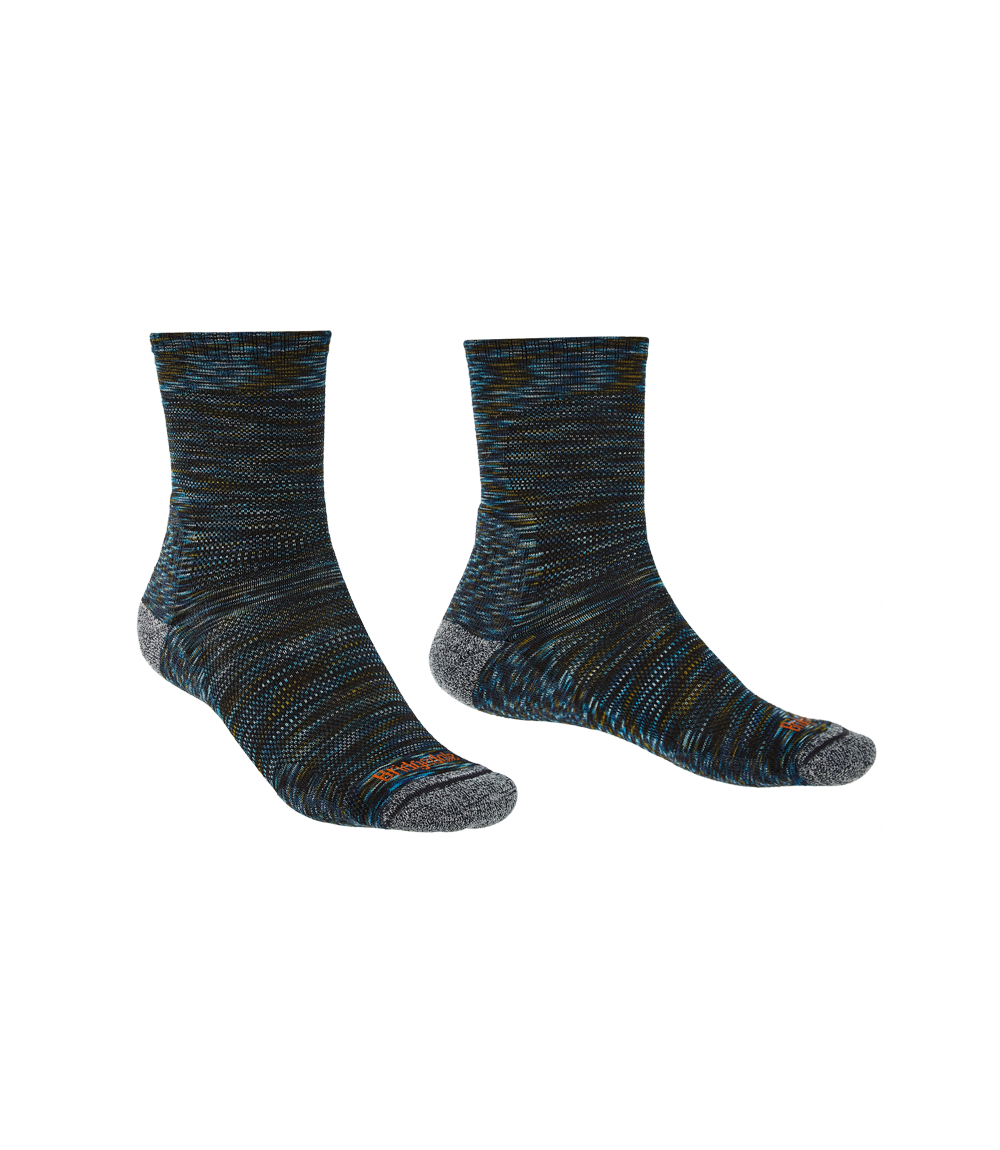 

Носки Bridgedale Hike Ultra Light T2 Crew (M.P.) black (710099.845, Носки Bridgedale Hike Ultra Light T2 Crew (M.P.) black (710099.845.S)