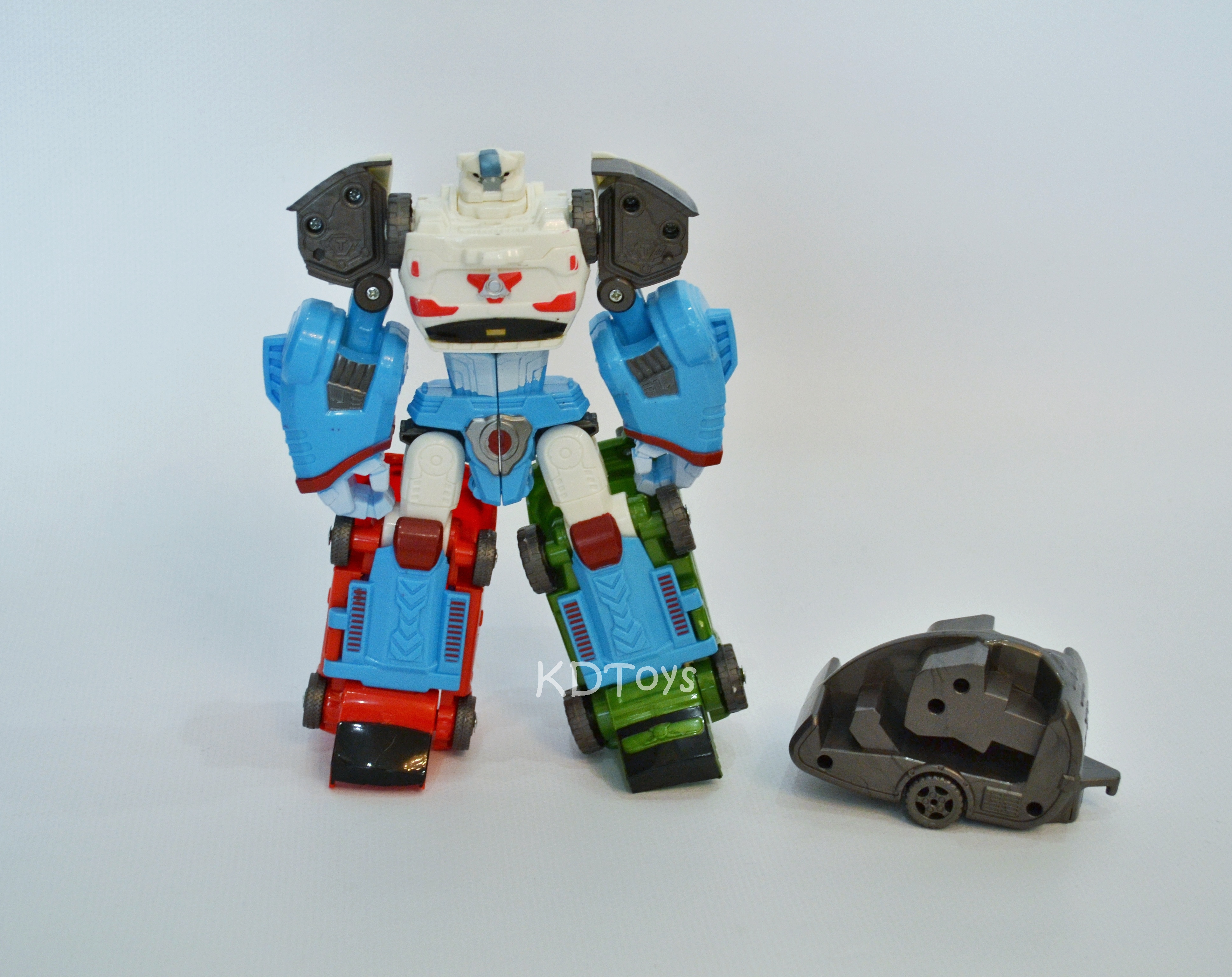 

Трансформер TOBOT Delta Tron 520 Mini / Робот - трансформер Дельтатрон / TOBOT DELTA TRONE MINI