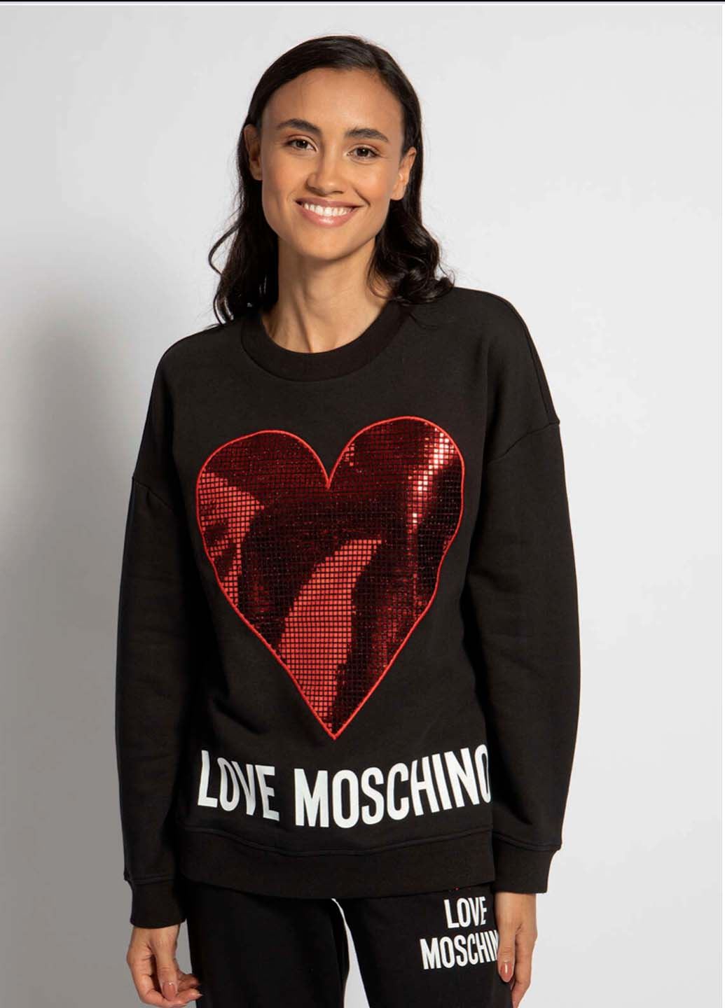 

Черный женский свитшот с апликацией и логотипом Love Moschino  IT Mch0002, Черный женский свитшот с апликацией и логотипом Love Moschino 42 IT Mch0002