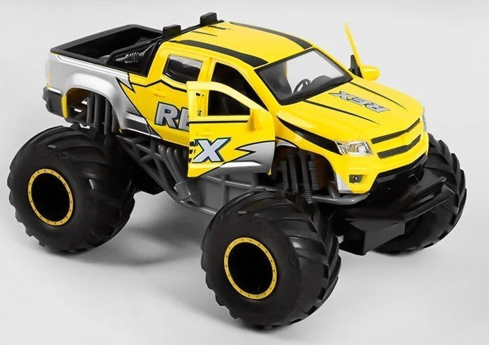 

Машинка Джип на радиоуправлении 666-736 А , аккумулятор 6V, управление 2.4 GHz, подсветка багажника Желтый