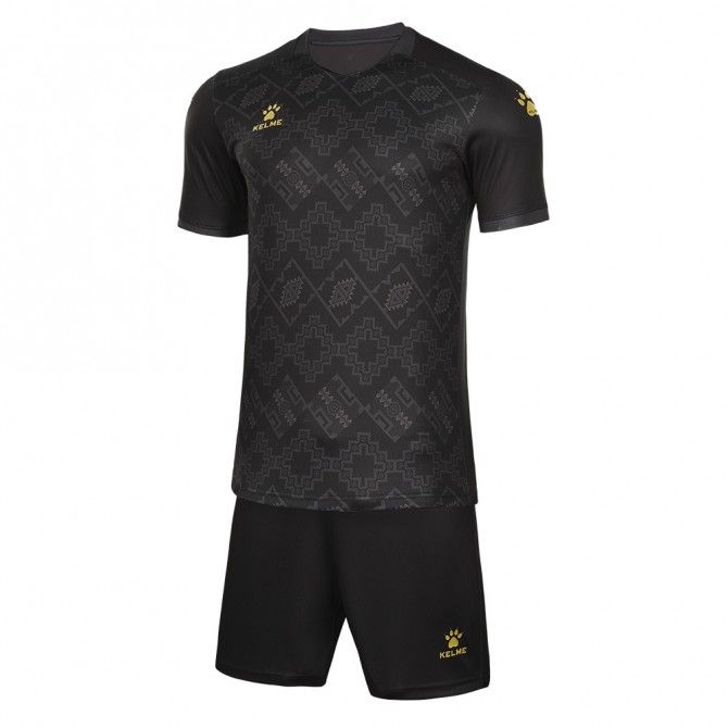 

Комплект футбольной формы Kelme ARGO черный L 8151ZB1006.9000
