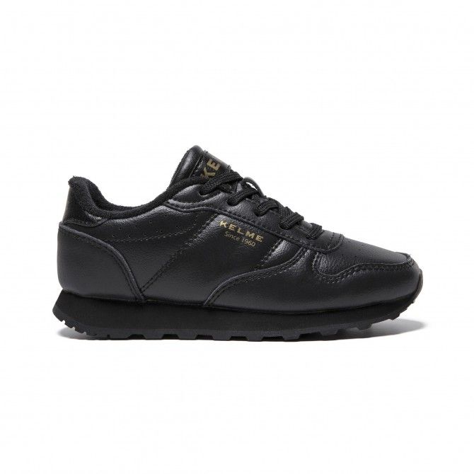 

Кроссовки Kelme VICTORY черные 38 52.186.0026G