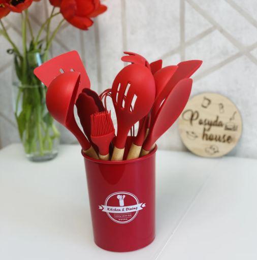 

Силиконовый кухонный набор принадлежностей с ведерком 12 предметов Kitchen Set ZP-036C. Красный