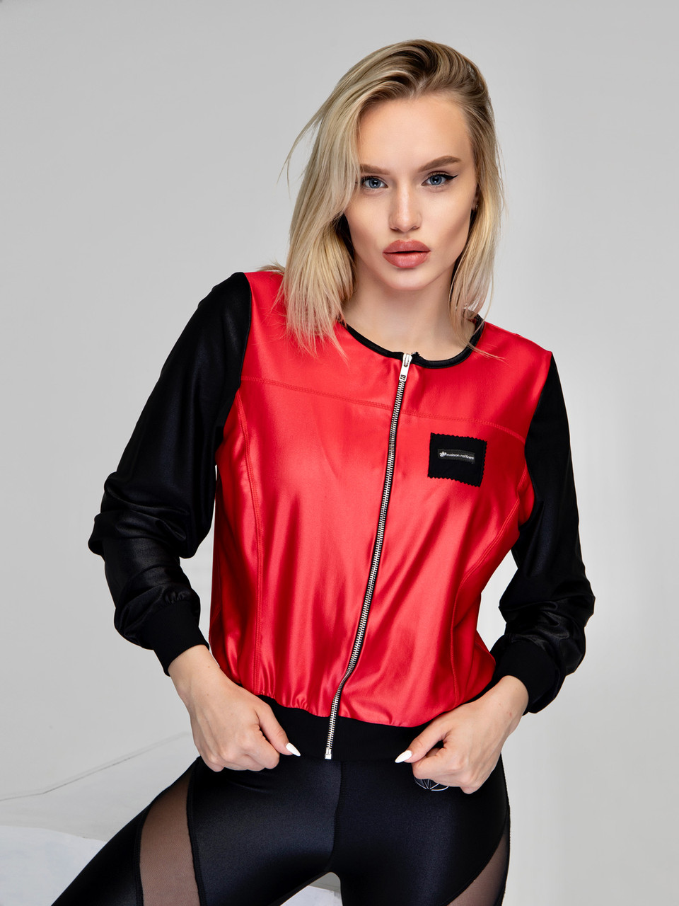 

Олимпийка женская MAISON люкс качества Черно - Красный, Олимпийка женская MAISON люкс качества Черно - Красный M