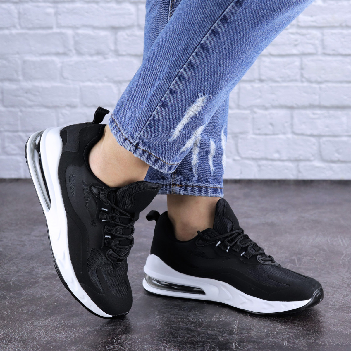 

Женские летние черные кроссовки Ashton 1700 36 р