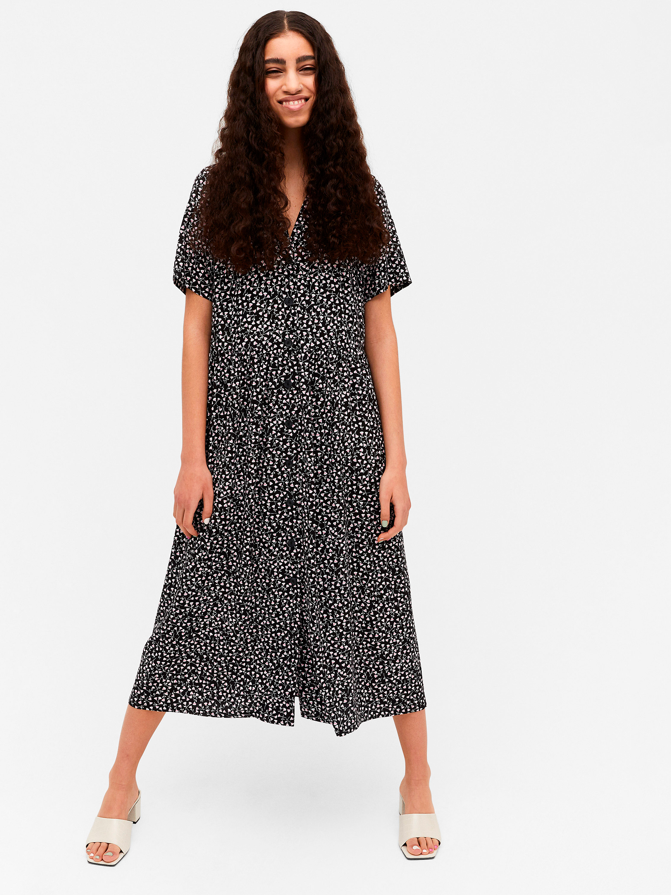 

Платье Monki 8717993abr  Черное, Платье Monki 8717993abr S Черное