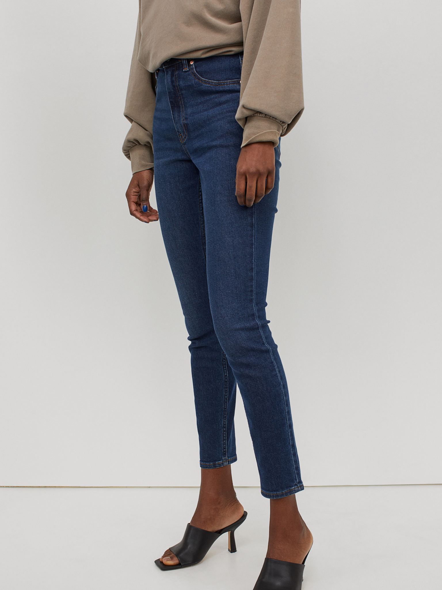 

Джинсы H&M 9144412sm  Синие, Джинсы H&M 9144412sm 36 Синие