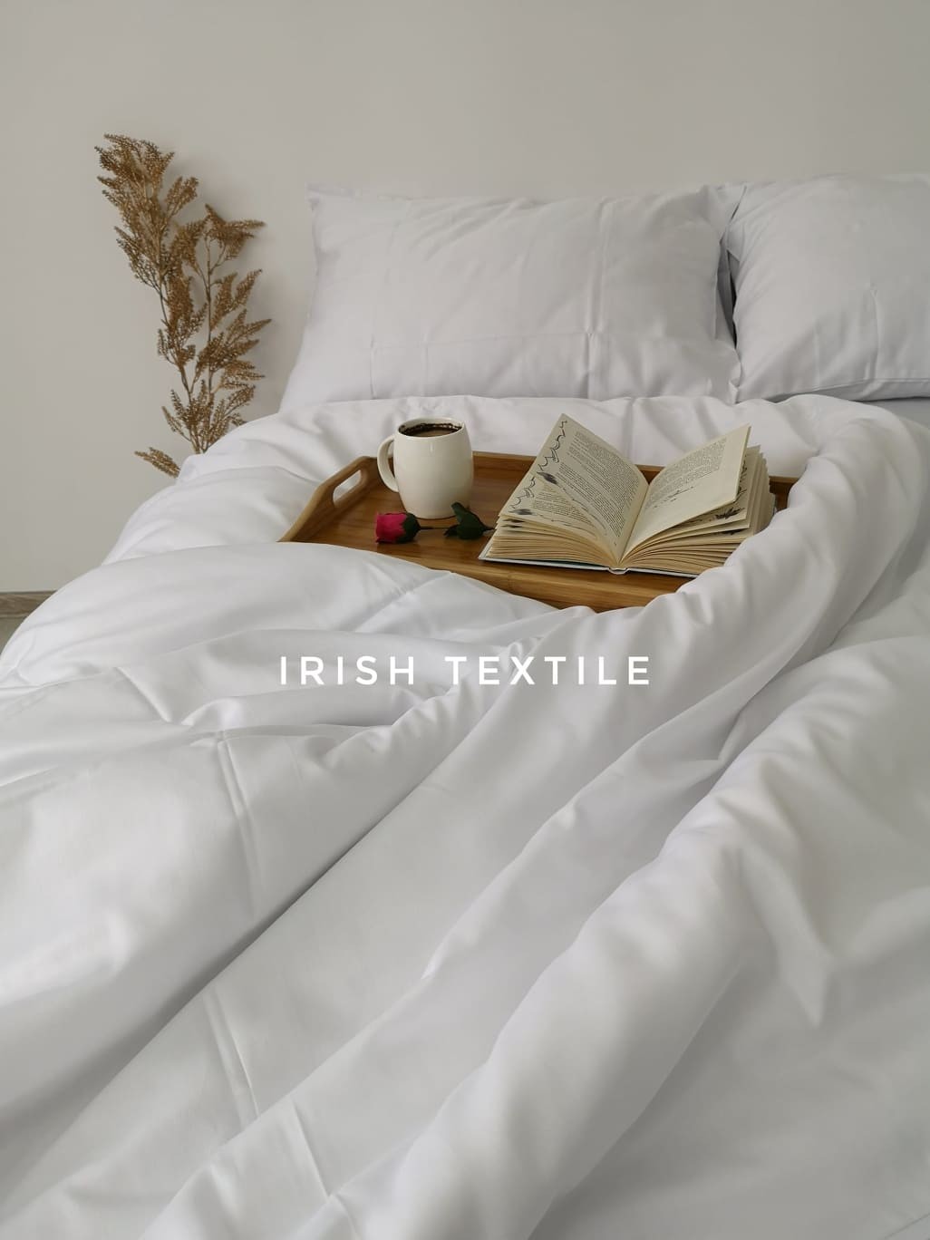 

Комплект постельного белья Botsi Home Сатин White 200x220 с простыней на резинке 160х200х25