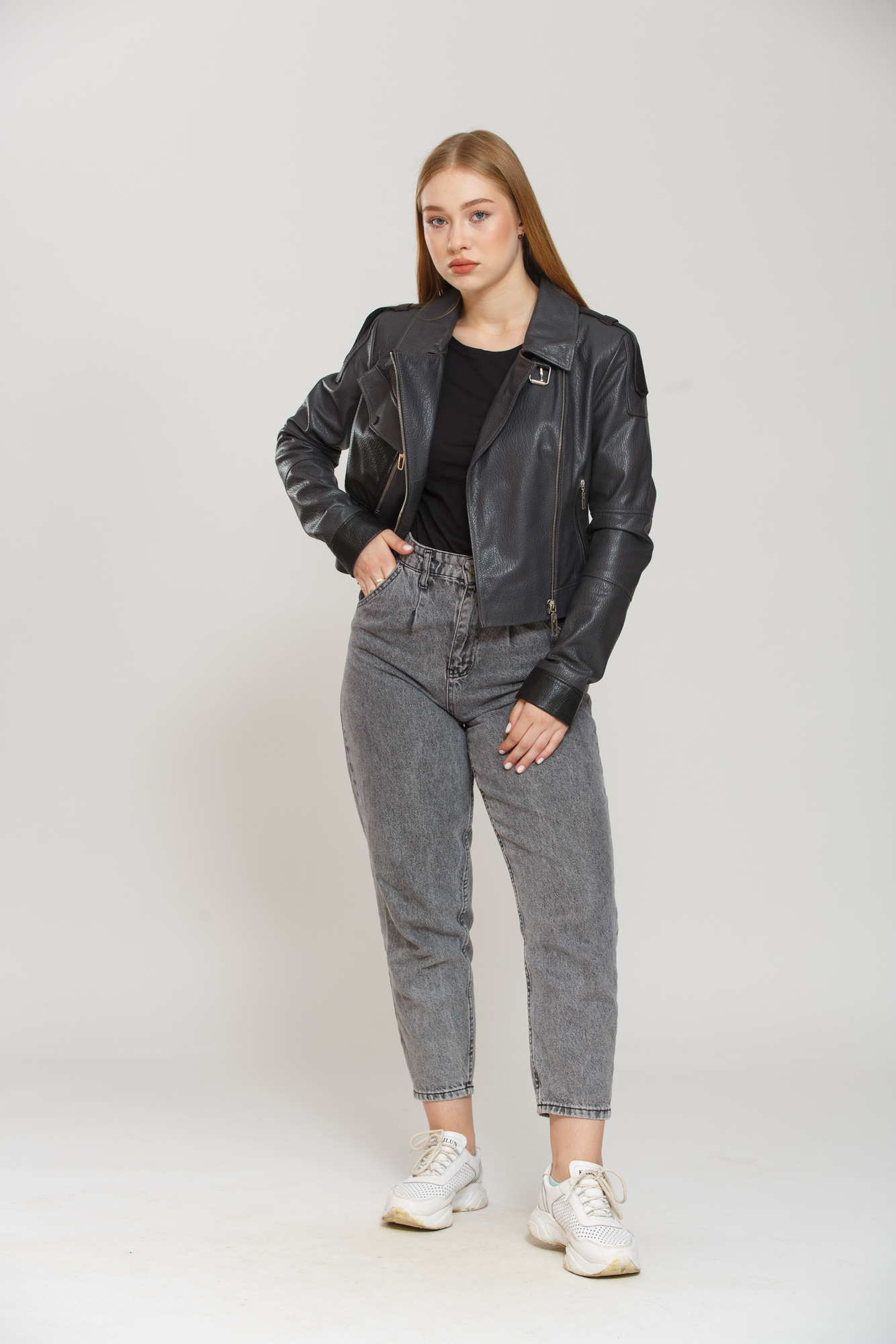 

Куртка Sacha Pacha  Серый + Черный (21-Z-3704-A, Куртка Sacha Pacha 34 Серый + Черный (21-Z-3704-A)