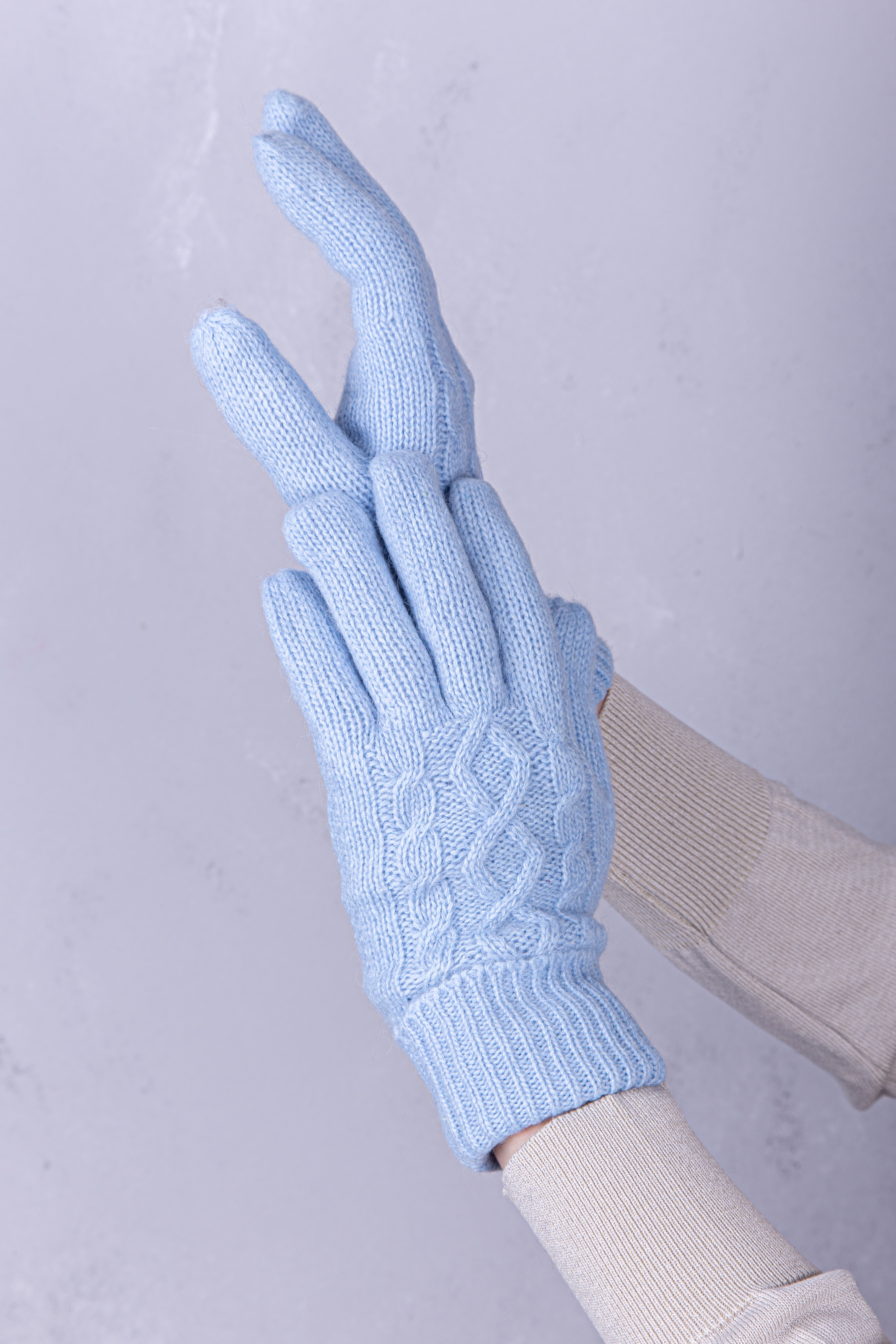 

Перчатки FAMO RYK-1308 Голубой  One size (RYK-1308, Перчатки FAMO RYK-1308 Голубой one size One size (RYK-1308)