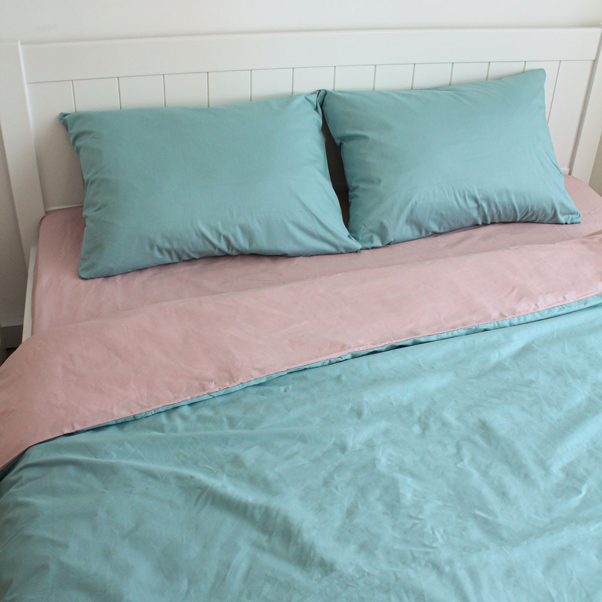 

Двуспальный двусторонний комплект постельного белья евро 200*220 сатин TM КРИСПОЛ Украина