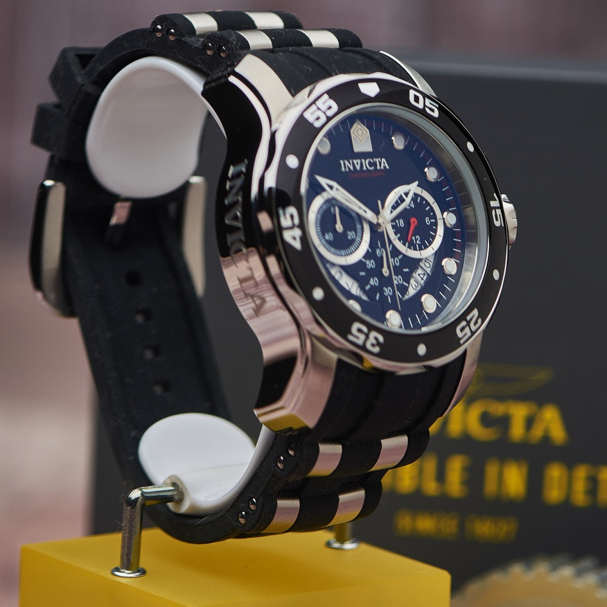 

Мужские наручные часы на силиконовом ремешке Invicta Pro diver 21927