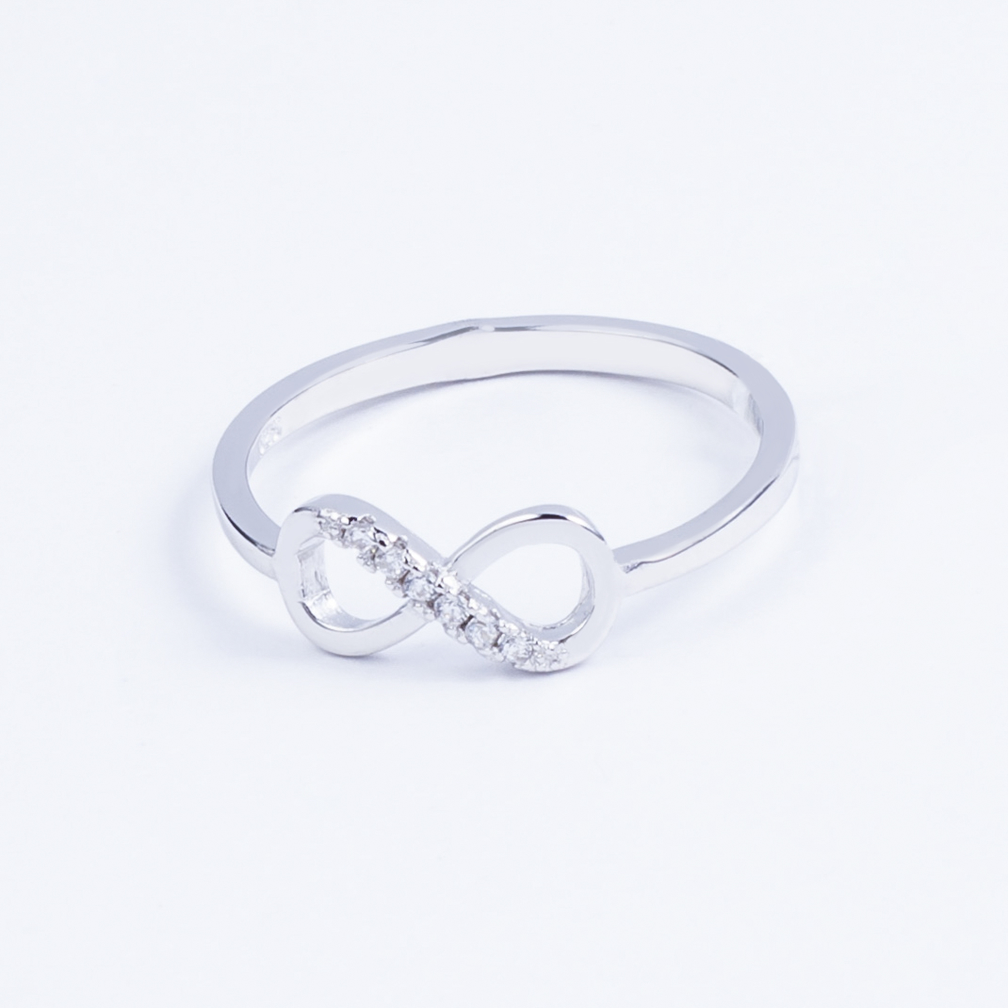 

Каблучка TOP Silver розмір 18,0 1,20 г