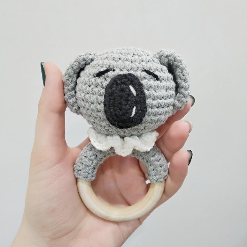 

Игрушка-зверюшка для малыша Коала хлопок дерево ручной работы (23598-Нов)