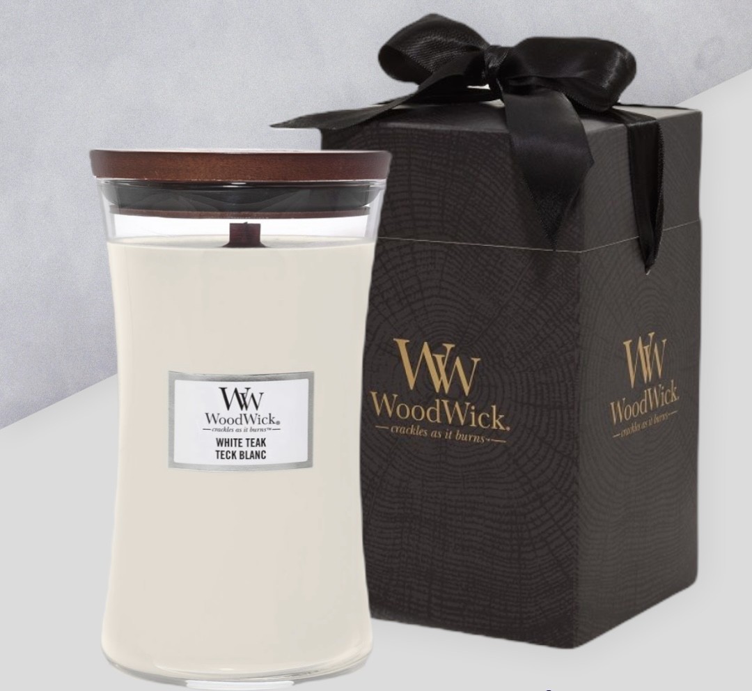 

Ароматическая свеча Woodwick Large White Teak 609 г в подарочной упаковке