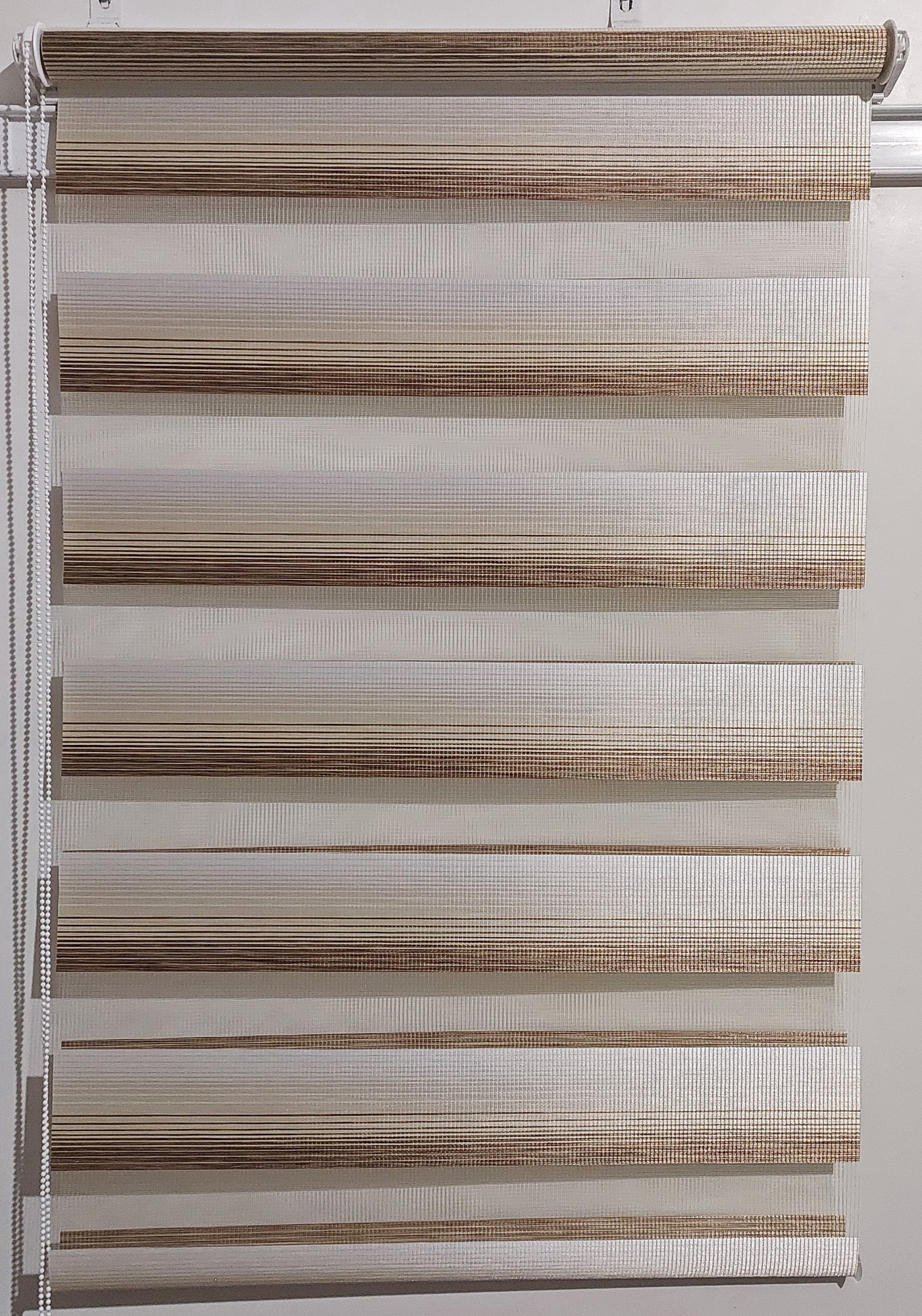 

Рулонная штора Miranda День-ночь Z-131 115*130 см Бело-коричневый