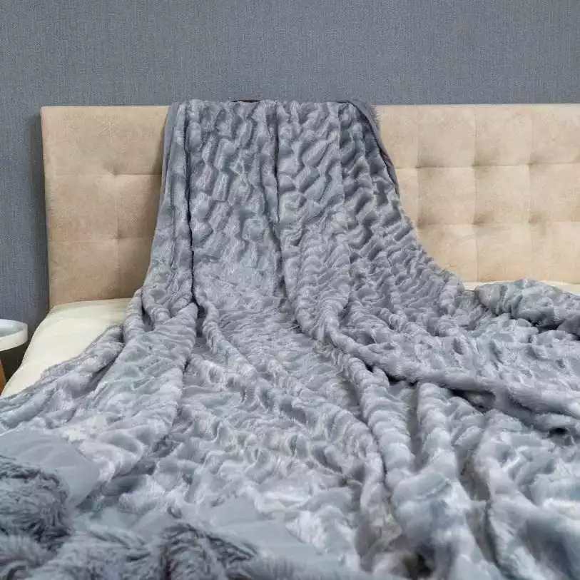 

Плед-покрывало Koloco меховый Норка 220х240cm