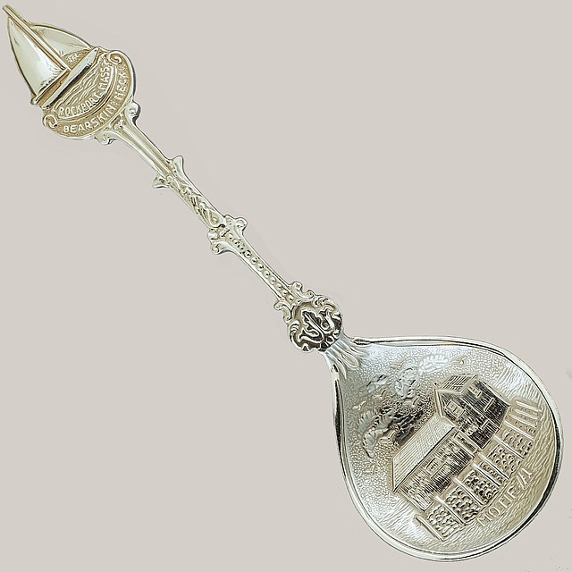 

Серебряная ложка для сахара Кораблик из серебра 925 пробы