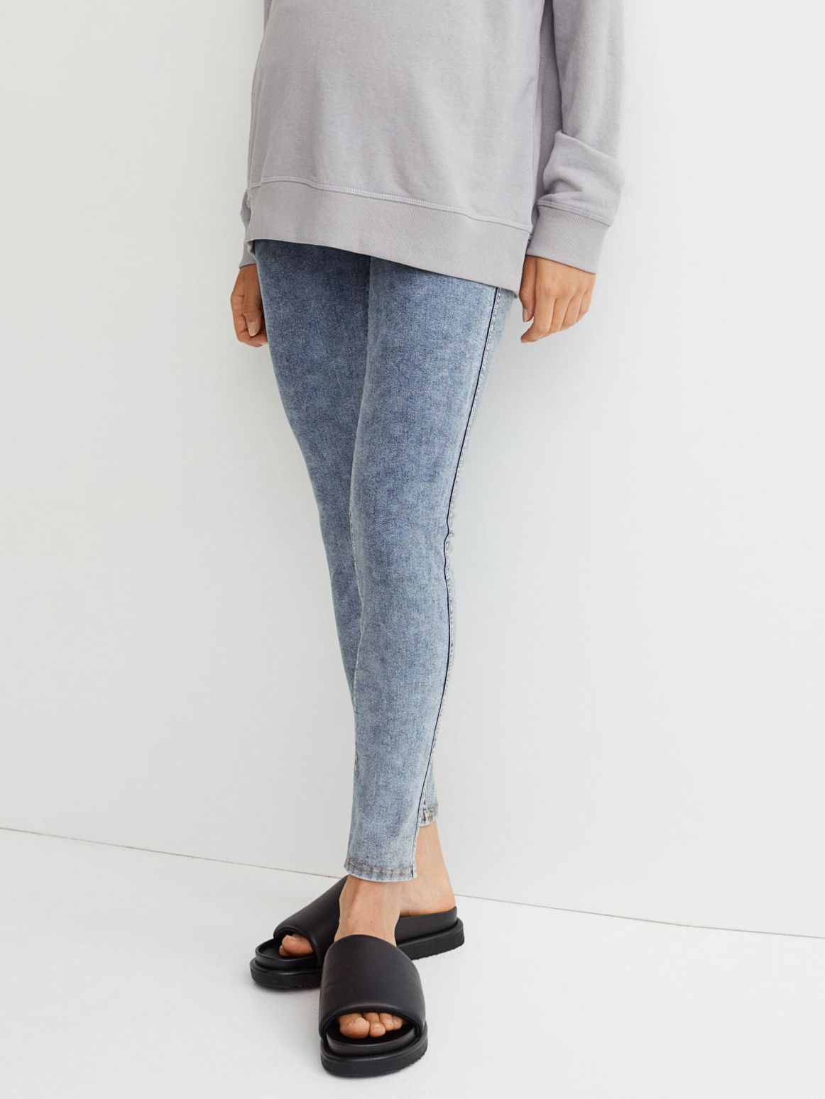 

Джинсы для беременных H&M 8340632sdm  Светло-синие, Джинсы для беременных H&M 8340632sdm XL Светло-синие