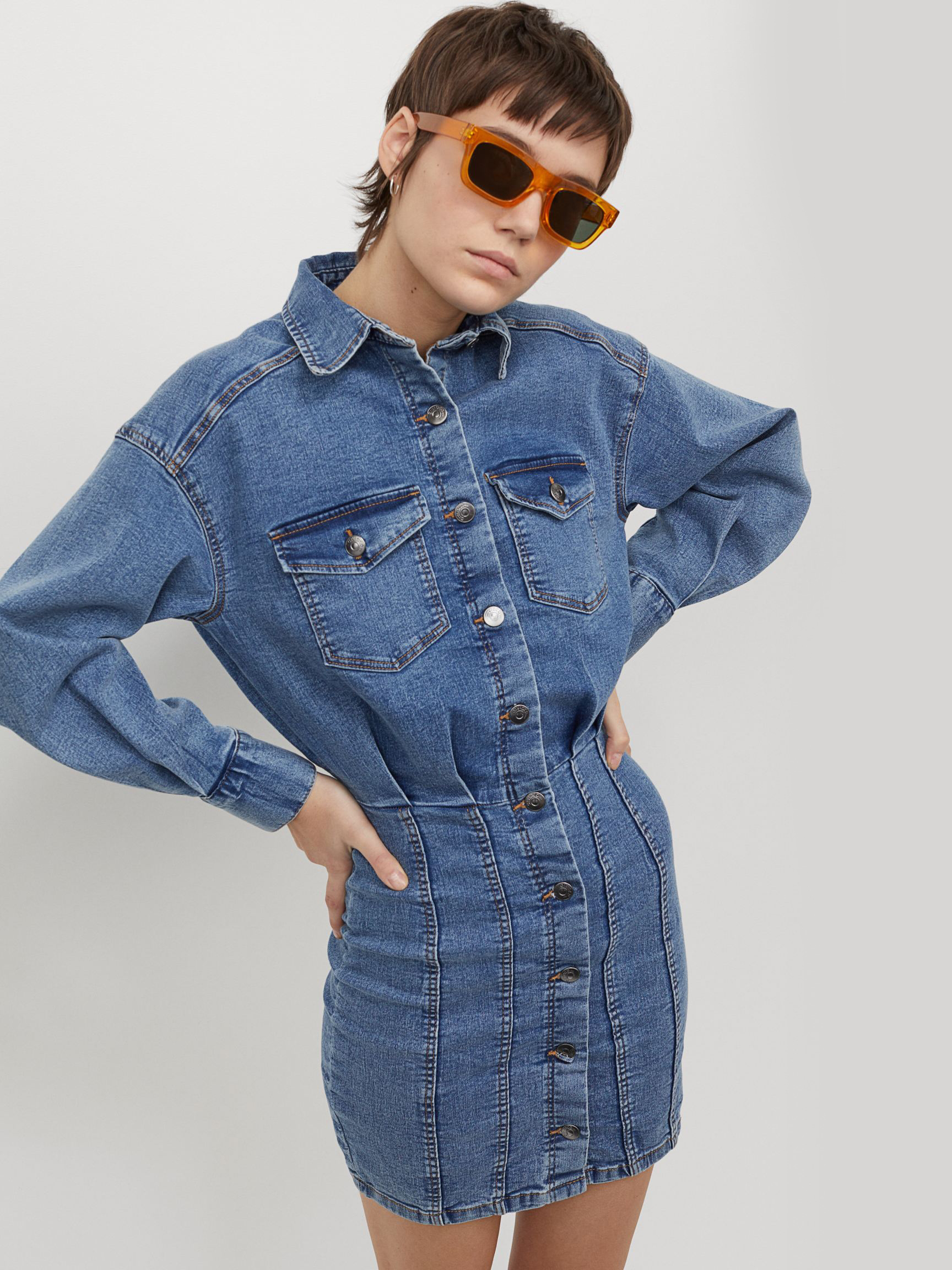

Платье джинсовое H&M 9384223abr  Светло-синее, Платье джинсовое H&M 9384223abr 42 Светло-синее